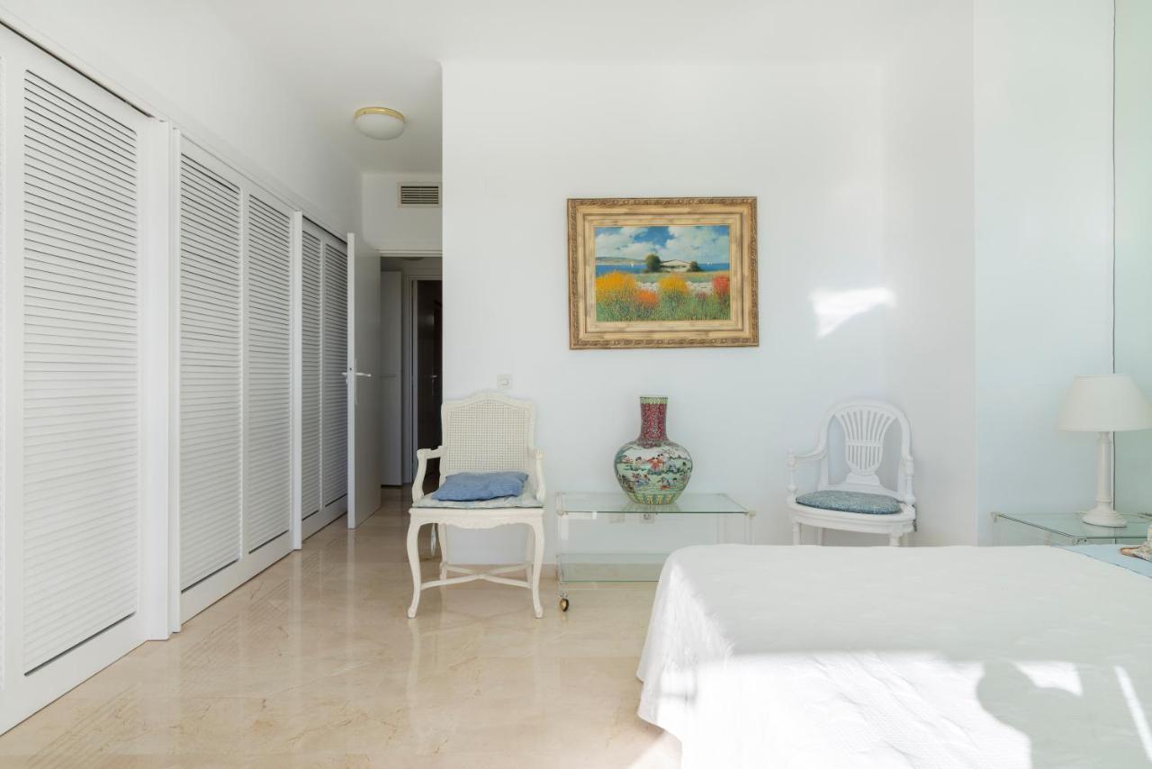 En Complejo Residencial Con Piscina Apartment Marbella